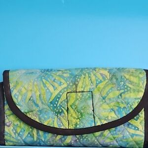 Colorful Leaf Pattern Wallet